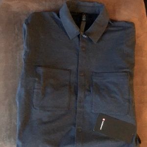 Men’s Shirt (lululemon)